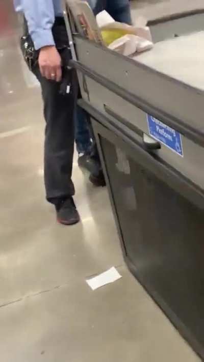 Old man looking to pepper spray Costco manager