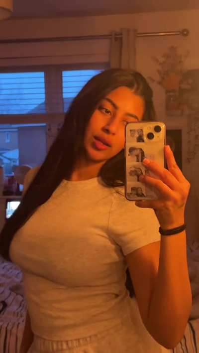She&rsquo;s so fucking thick
