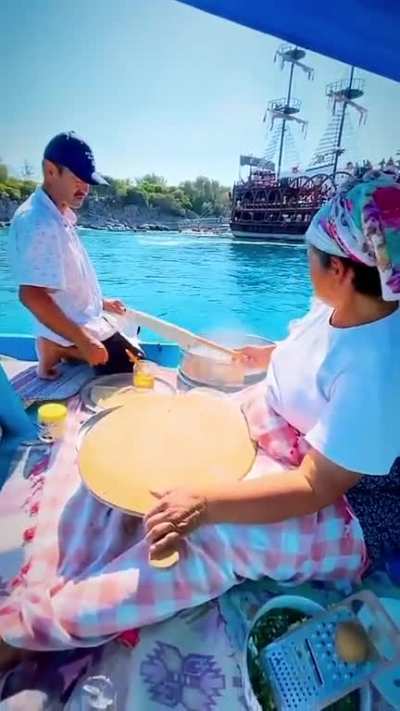 Food vendors on boat