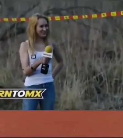 SEM RIR, COMÉDIA
