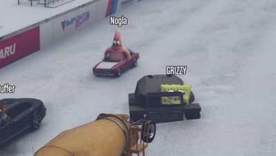 Smi77y gets scared by game physics