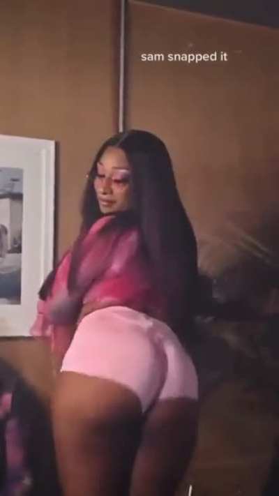 meg. dont think i saw these here yet sksisis