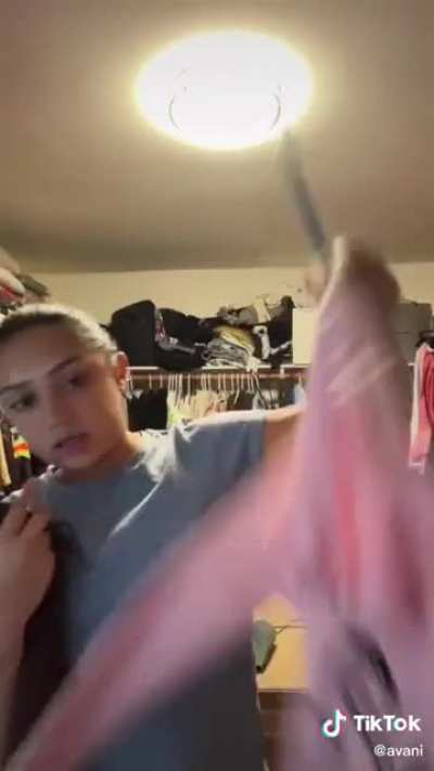Her voice turns me on (dm me)