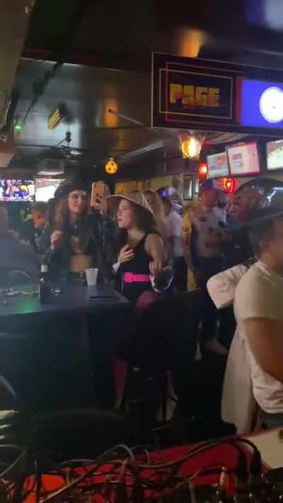 I host karaoke shows! This is how my night at work went&hellip;