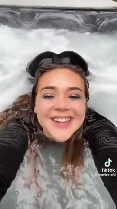 @mayleereid
