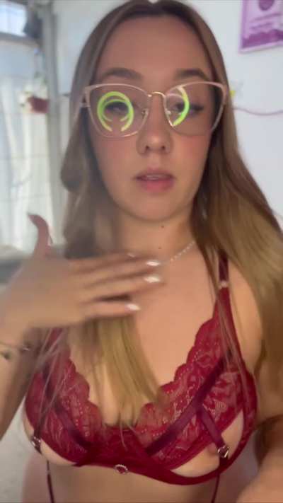 W/18 jeder der reagiert hat nudes in seinem Postfach sp&auml;ter 😘