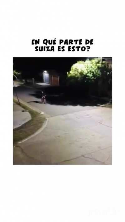 Aca no te aburri papa