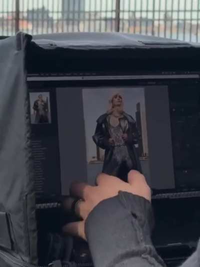 Women’s Magazine / Taylor Hill - Confessional N.02 - Ph. Petros Kouiouris BTS II