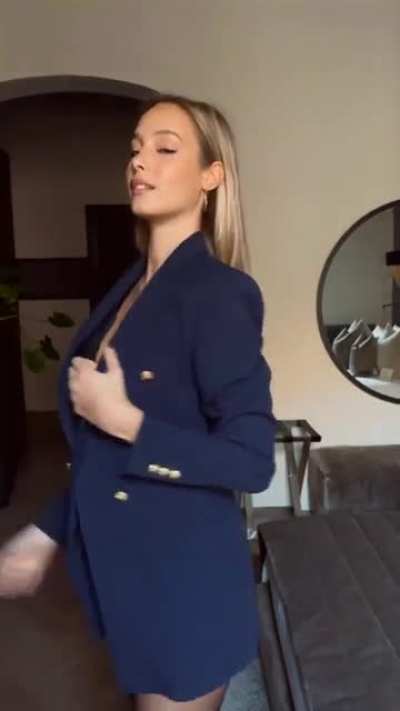Viky Varga