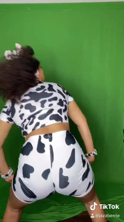 Moooving day Ass 🐮