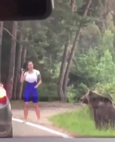 Taking pic with a bear