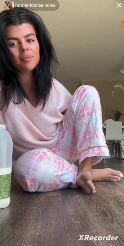 Early morning toes