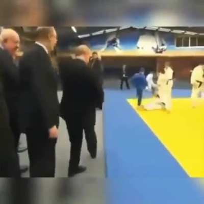 Sim eu curto o presidente Putin