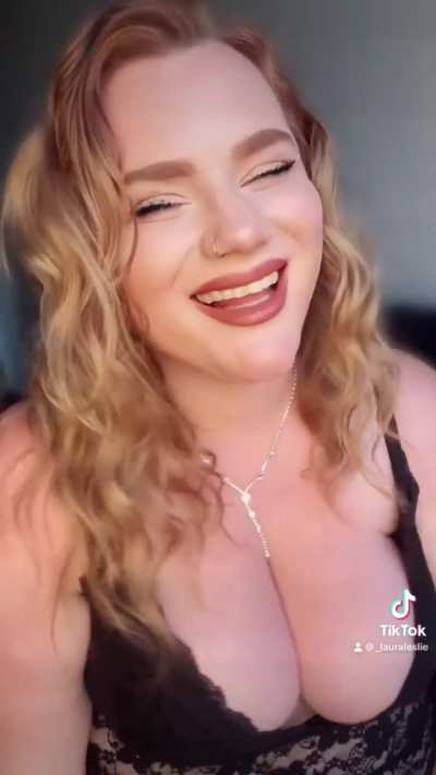 @_lauraleslie 