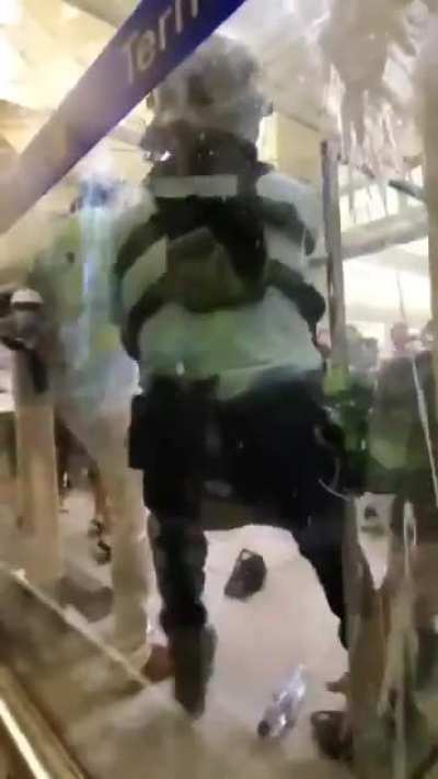 Crowd successfully de-arrests someone grabbed out of the crowd by police in Hong Kong last year