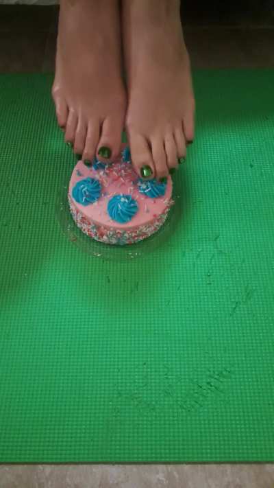 My Oiled Up Toes Right Before a Cake Stomp