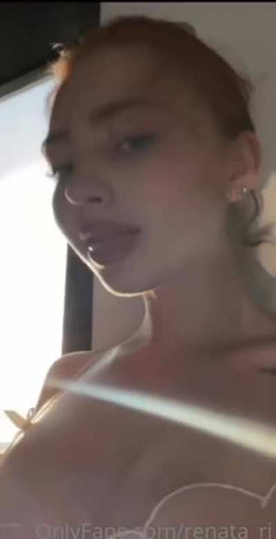 Renata_ri 🤤
