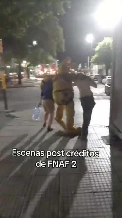 Subiendo memes de fnaf hasta que salga la secuela d&iacute;a 242 (QUEDAN CUATRO NOCHES PARA EL ESTRENO 🗣🗣)