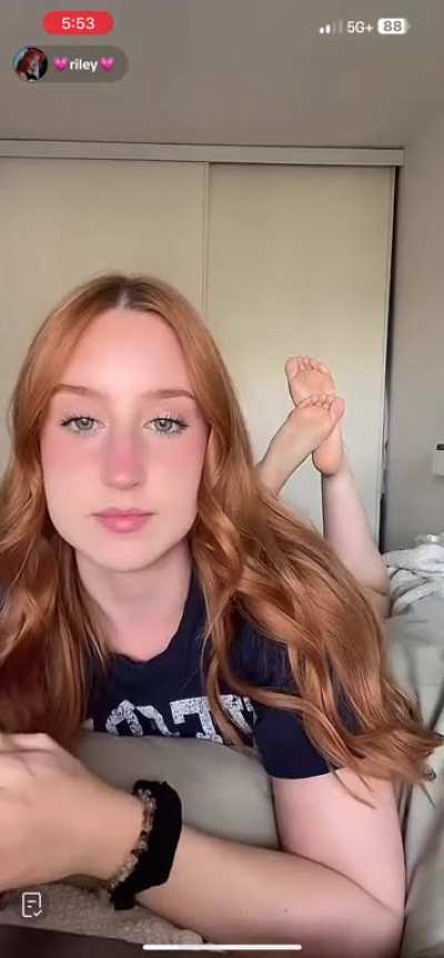 redheads are either a hit or miss, there's no in between. @rileymjenner
