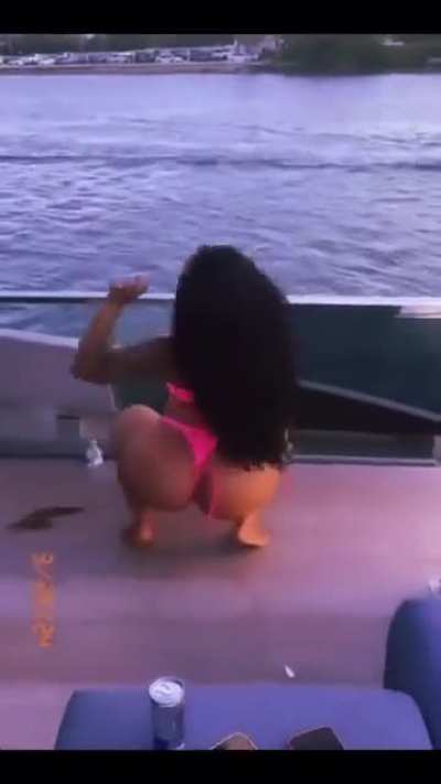Ari 
