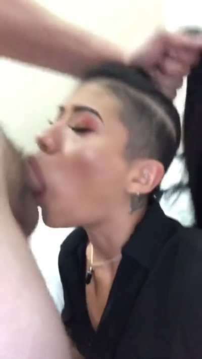 😩