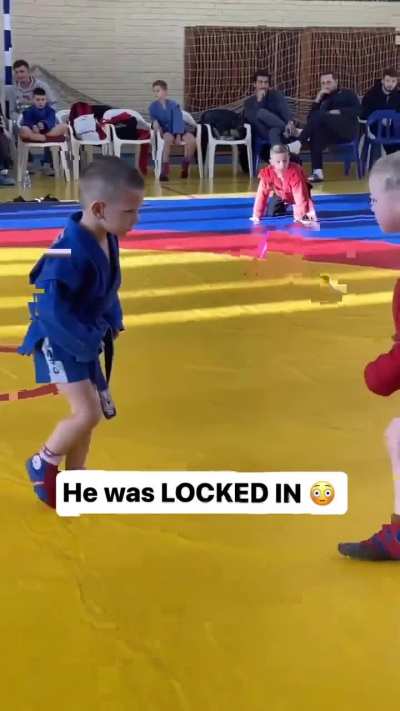 He won before it even started🫡🤼&zwj;♂️🤣 