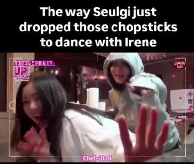 Seulgi &amp;amp; Irene having fun
