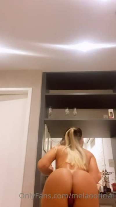 Mulher Mel&atilde;o