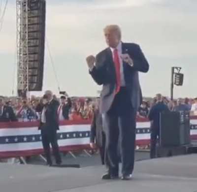 Happy Friday Trumper's!