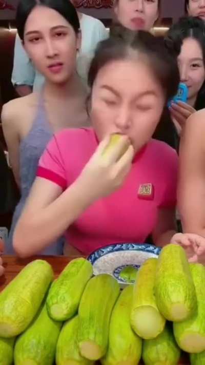 Mother of ...😨