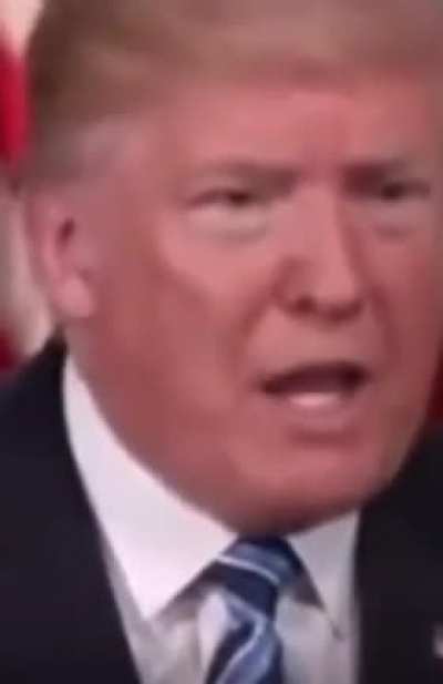 y&rsquo;all rockin with trump&rsquo;s swag ⁉️