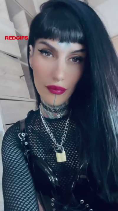 Open your mouth when I say. Not before