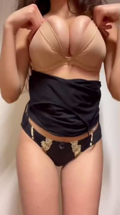 I love teasing you with my natural body