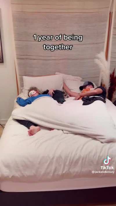 tbh I wouldn&rsquo;t let her sleep barefoot because her feet would distract me probably 