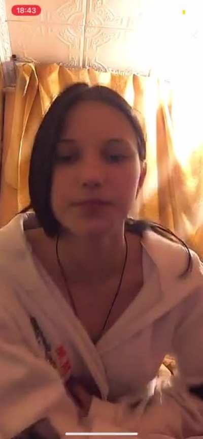 Girl Shows Tits