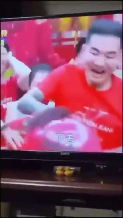 When you see an opportunity to help the wife win a prize