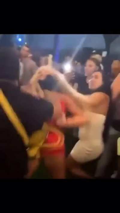 futures security guard protecting him from a crazy thot
