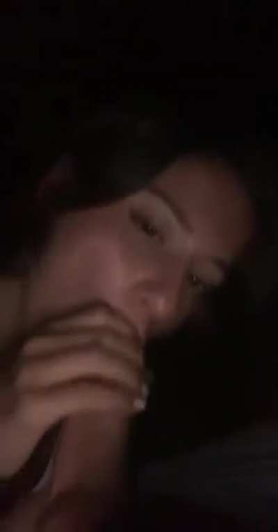 if you wanna see more shit like this go join up on. r/leakedd