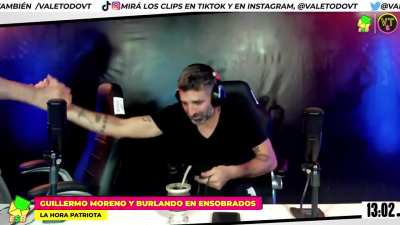 Luciano García Maañon, Eduardo Belliboni y Guillermo Moreno a las trompadas en un stream