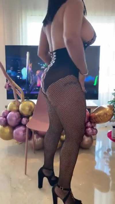 41yo, Would you still fuck me after our first date?