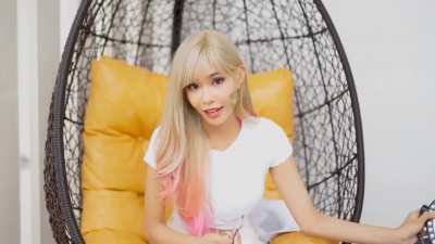 Myrtle Sarrosa