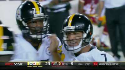 [Highlight] Antonio Brown's sweet catch &amp;amp; penalized celebration (2016)