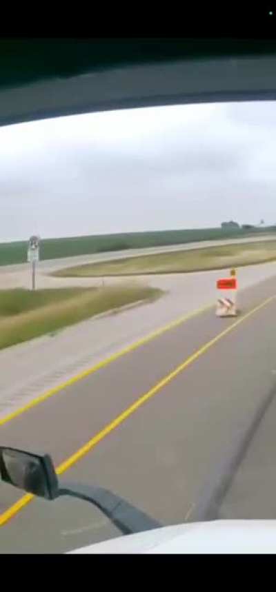 Lane ending? Full send (foul langauge)
