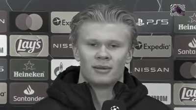 Sports journalist asking some professional questions