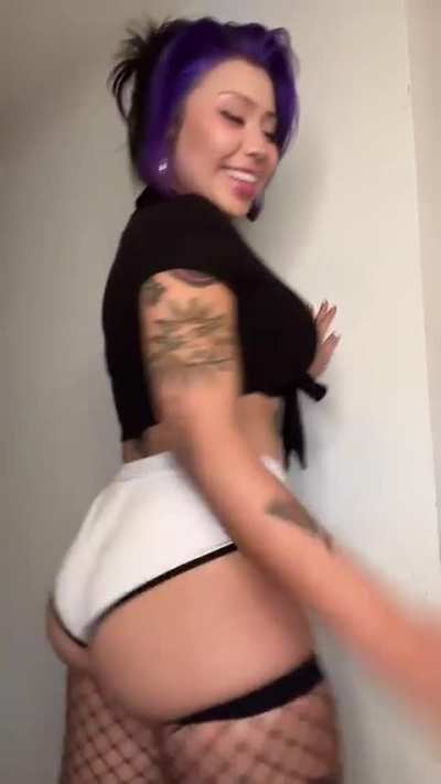 She so bad