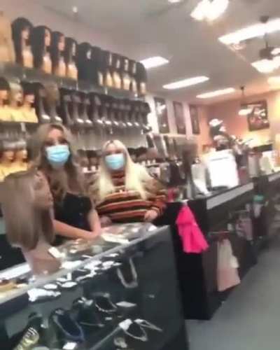 Anti-masker in Arizona refuses to leave a wig store and records himself trespassing
