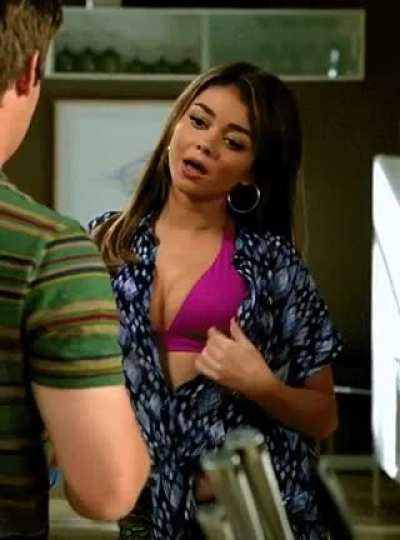 Sarah Hyland 