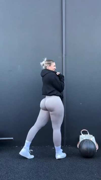 Whole identity is glute.