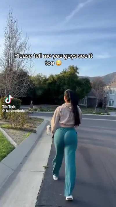 🧟‍♂️🍑