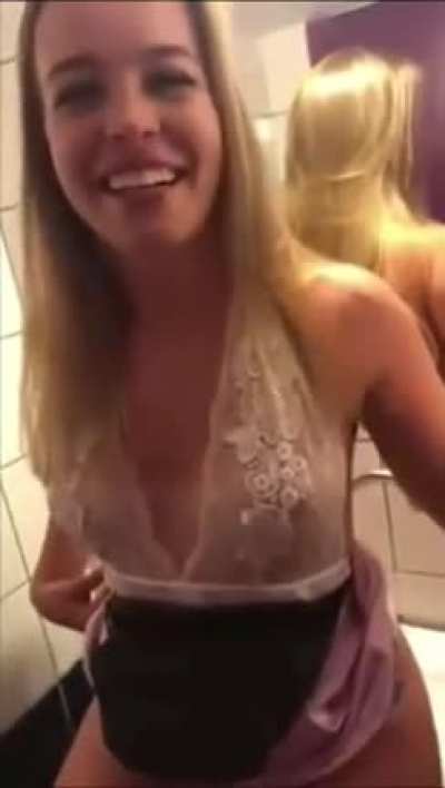 Hmc while I pee on the hand wash sink